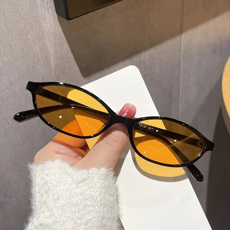 New Retro Sexy Cat Eye Sunglas - огляд і ціна Vintage Fashion Glasses