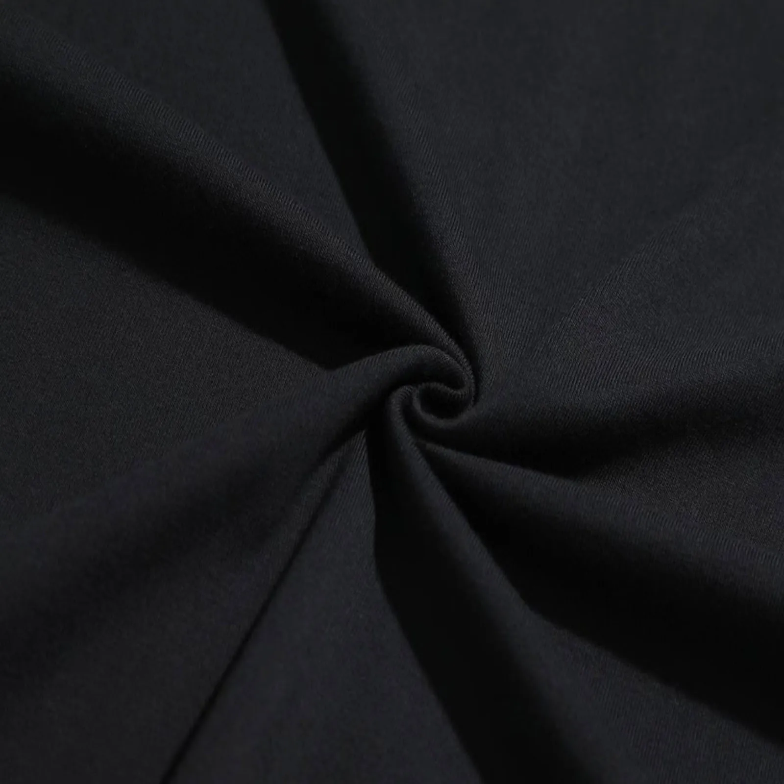 Eminem 2018 Revival Europe Tou - огляд і ціна Vintage Fashion Revival