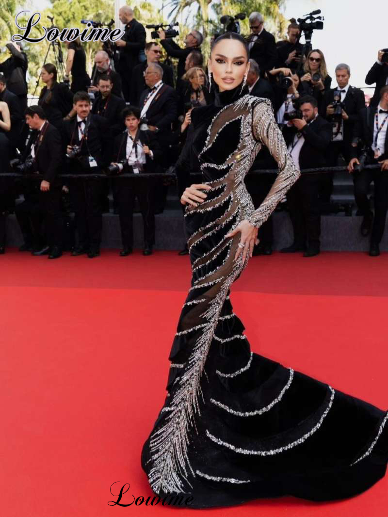 High Fashion Black Celebrity D - огляд і ціна Vintage Fashion Runway