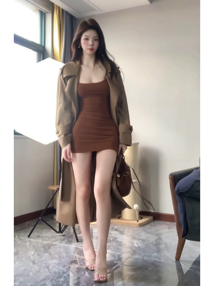 Strive Elegant Double-Row Butt - огляд і ціна Vintage Fashion Years